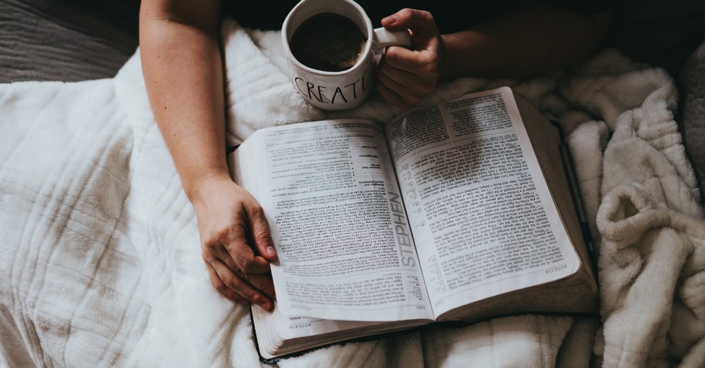 6 Quiet-Time Readings to Begin Your Day in Christ 
